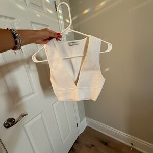 Aritzia - Sculpt Knit crop top, size S